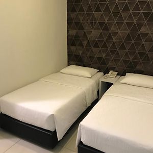 Bilik kembar superior